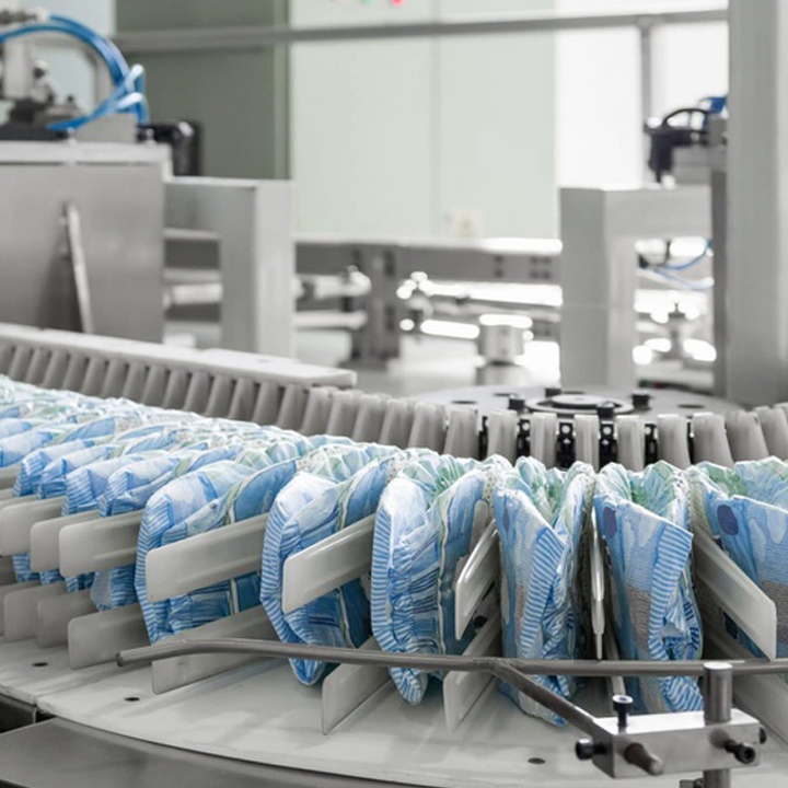 The Inside Scoop: A Step-by-Step Guide to the Ultimate Diaper Production Process